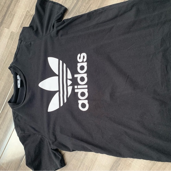 2 Adidas T Shirts M & L - Picture 2 of 2